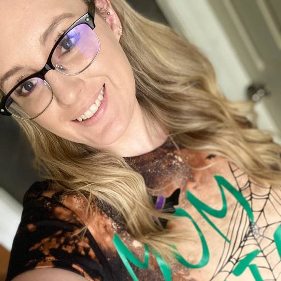 lesliemae1213